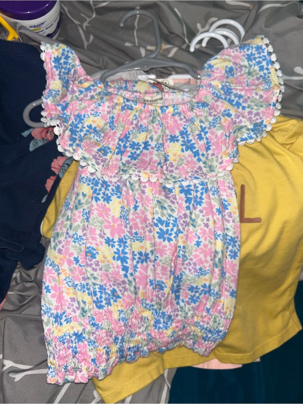 🍄3 for $10🍄 One Step Up Pink Blue Yellow Floral Ruffled Blouse